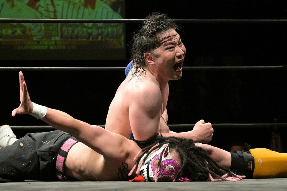 ヴァンヴェール・ジャック(下)を攻める矢野啓太