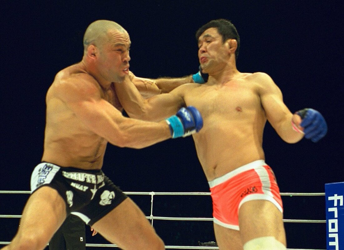 00年代前半、壮絶な勝負を繰り広げた桜庭和志(右)とヴァンダレイ・シウバ