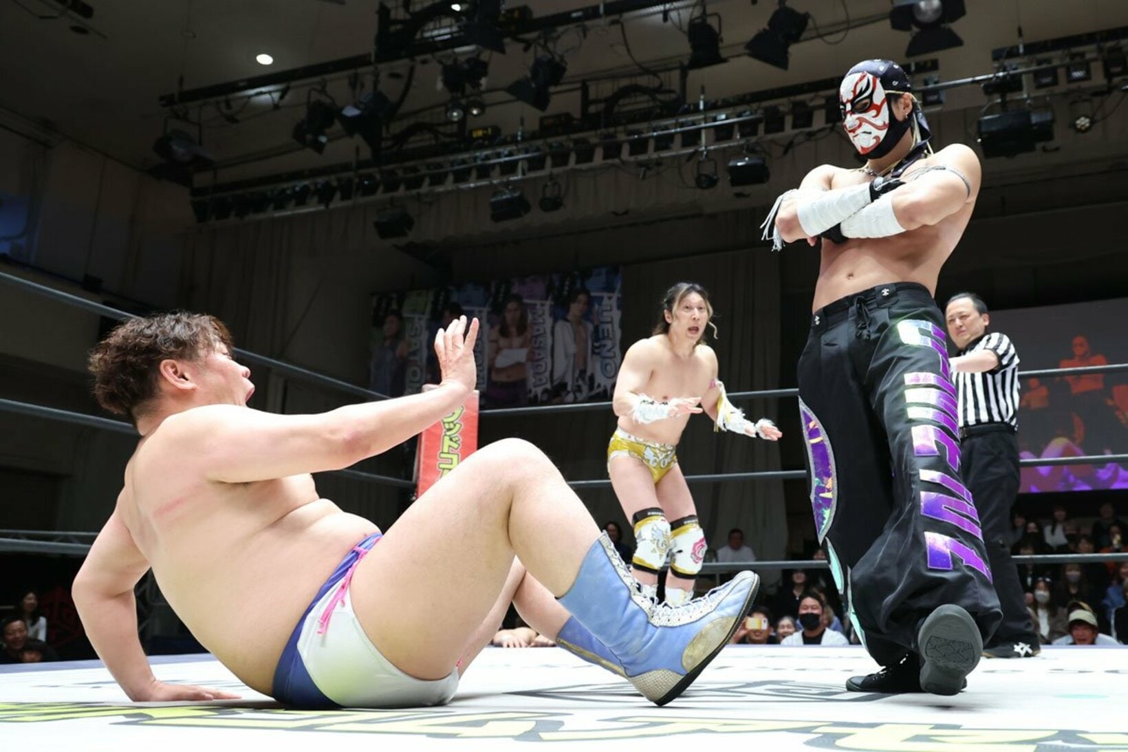 ＤＤＴに参戦中の「Ｏ―ＭＥＮＺ」隈取(右)