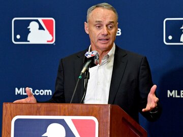  MLBのマンフレッド・コミッショナー（ロイター）