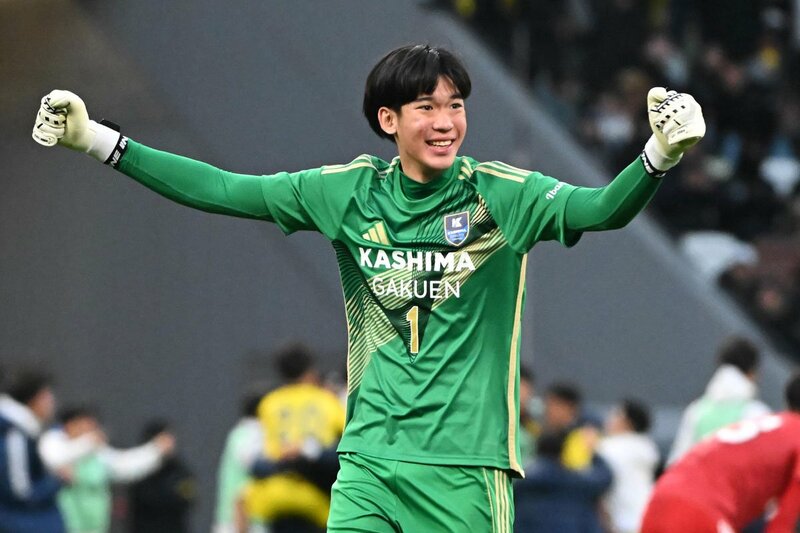 決勝でも存在感を見せた鹿島学園のＧＫプムラピー・スリブンヤコ