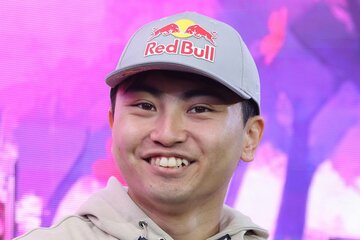 念願のタイトルを獲得した岩佐歩夢