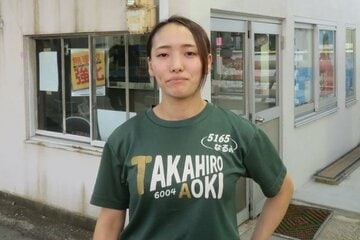 ロングインタビューに応じた小林愛実