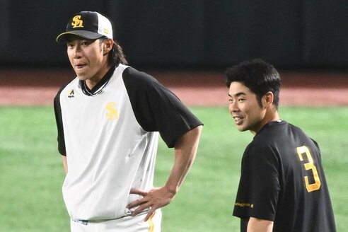 ソフトバンク】柳田悠岐が右太もも裏負傷で「出せない状況」 避けたい