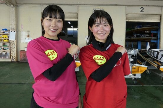 中西月輝(左)と池田美優
