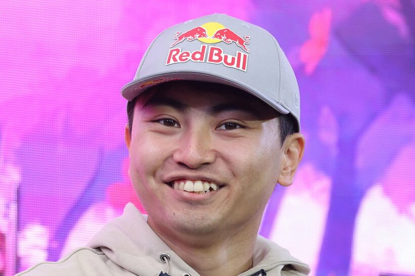 念願のタイトルを獲得した岩佐歩夢