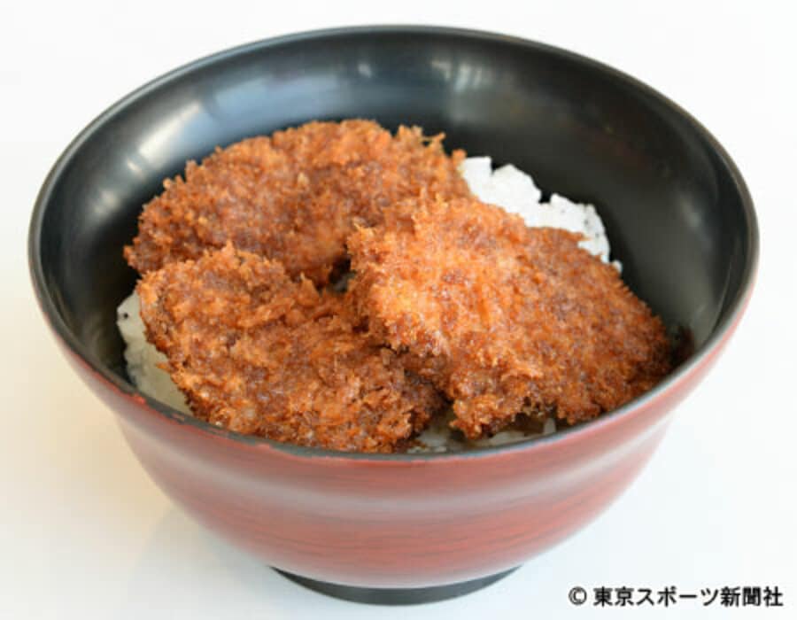 フードコートで人気のソースかつ丼