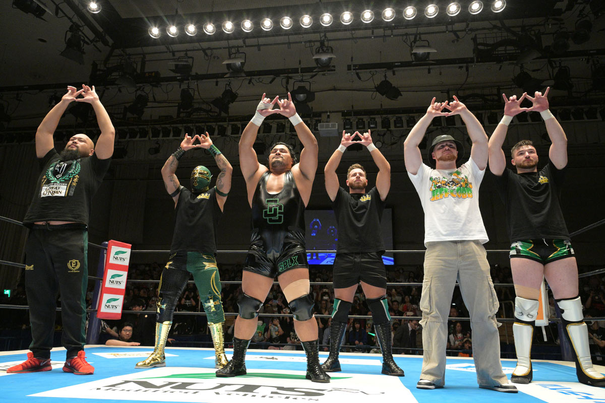 新日本】退団のジェフ・コブがラストマッチで棚橋弘至に敗戦