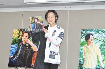 トークショーに出席した山内惠介