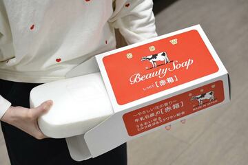 エイプリルフールのために作られた巨大な牛乳石鹸