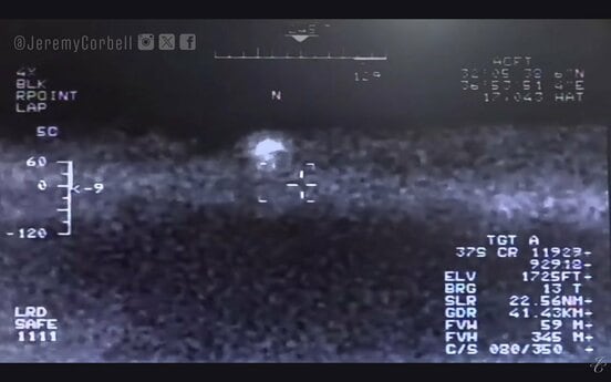 シリア上空で目撃されたUFO（ジェレミー・コーベル氏のユーチューブチャンネルから）