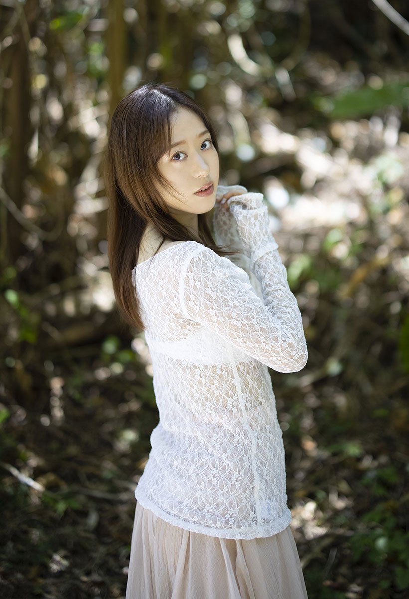 小田さくらラスト写真集「さくら」先行カット
