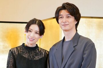 ラブラブな雛形あきこと夫の天野浩成