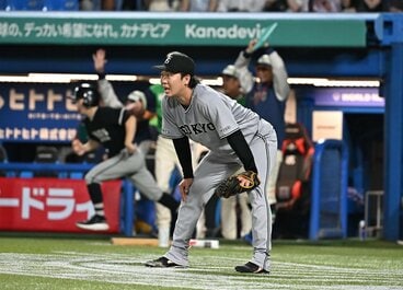 6回、セデーニョに適時打を浴びた山崎伊織