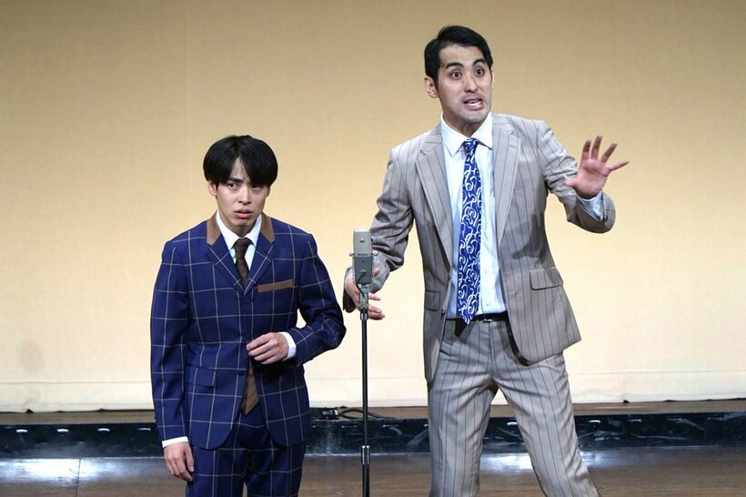 単独公演を行ったさすらいラビーの宇野慎太郎(左)と中田和伸