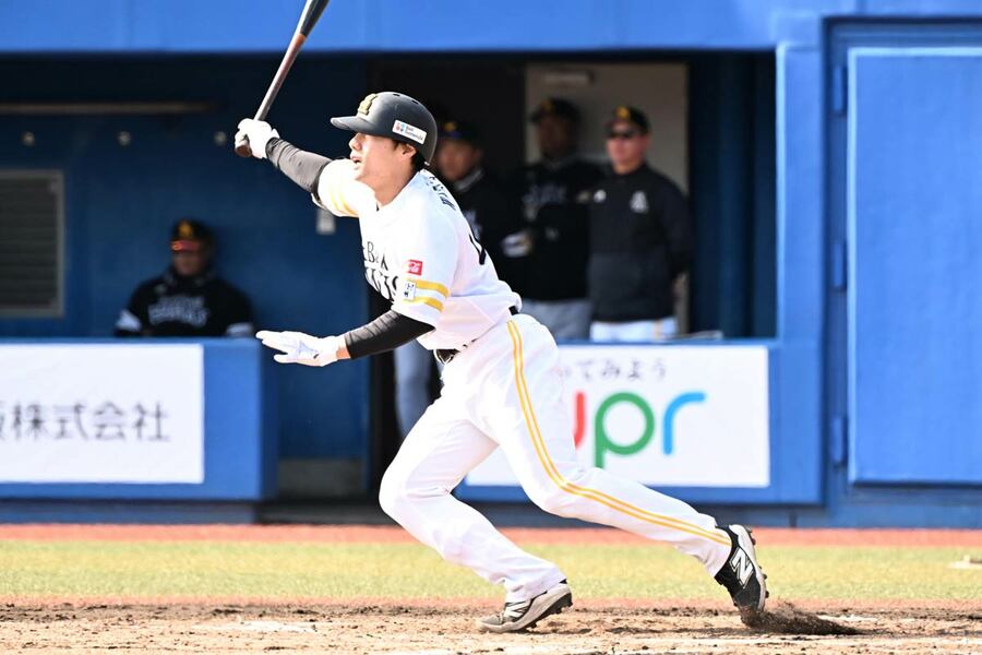 貴重な２点タイムリーを放った渡辺陸だったが…