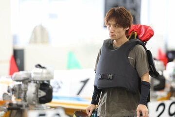 優勝戦はピット離れも不発だった上野真之介