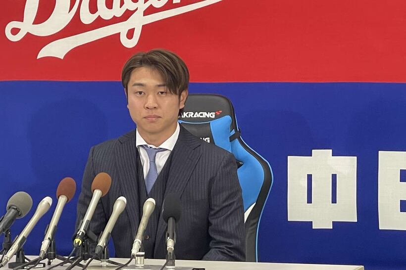 契約更改を終えた高橋宏斗