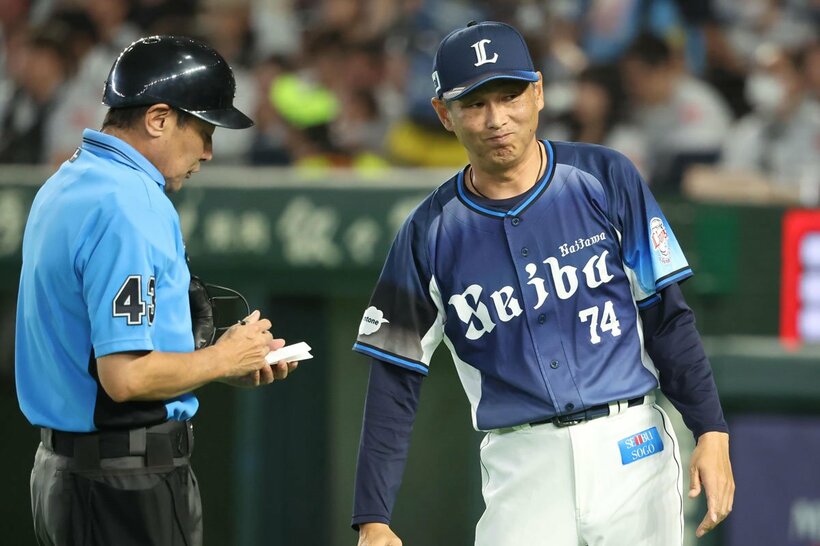 首位攻防のカード初戦を落とした西武・西口監督