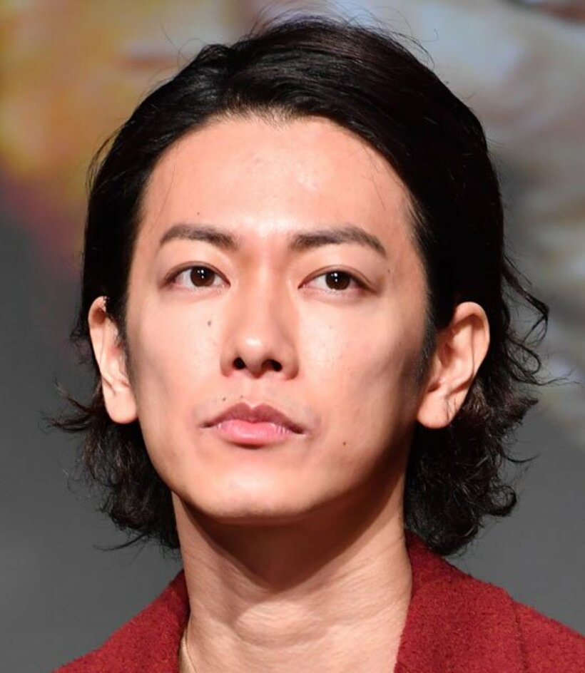  佐藤健も困惑…