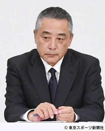 グダグダ会見とやゆされた岡本社長