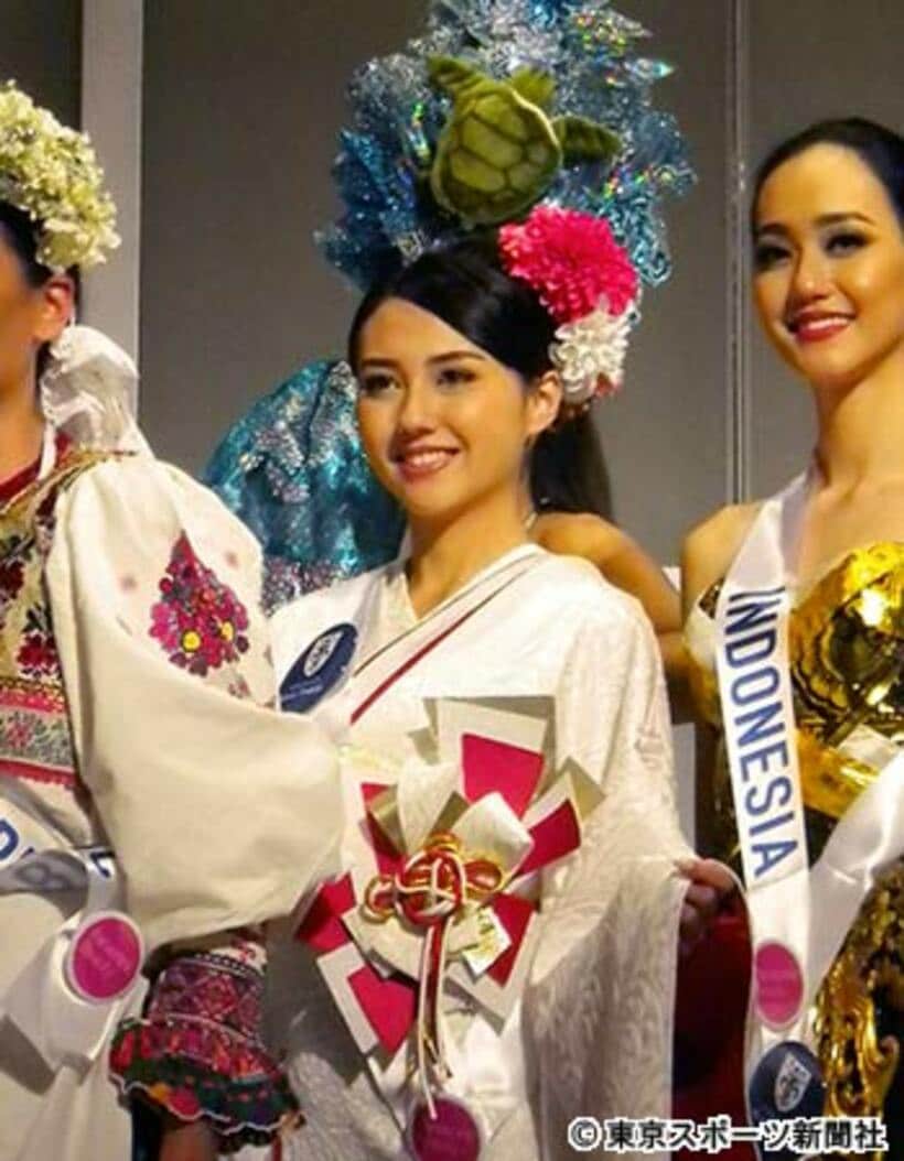岩手美人の山形さん（左）