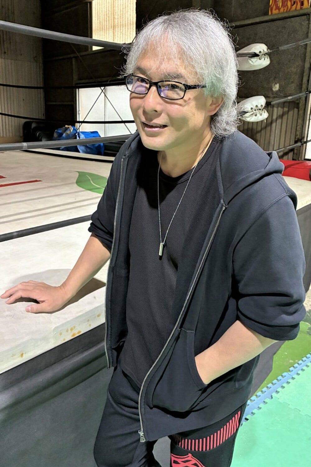 九州プロレス道場で思いを語るTAJIRI