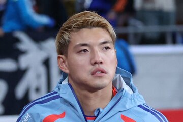 堂安律