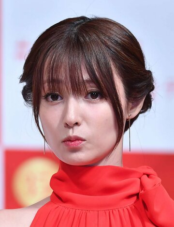  休養を発表した深田恭子