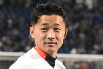 日本代表のＤＦ菅原由勢