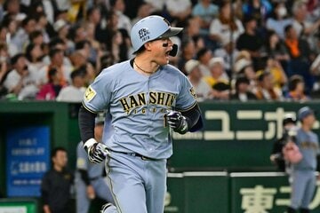 ６回、２ランを放ち吠える阪神・森下