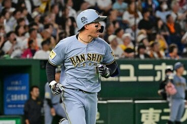6回、2ランを放ち吠える阪神・森下