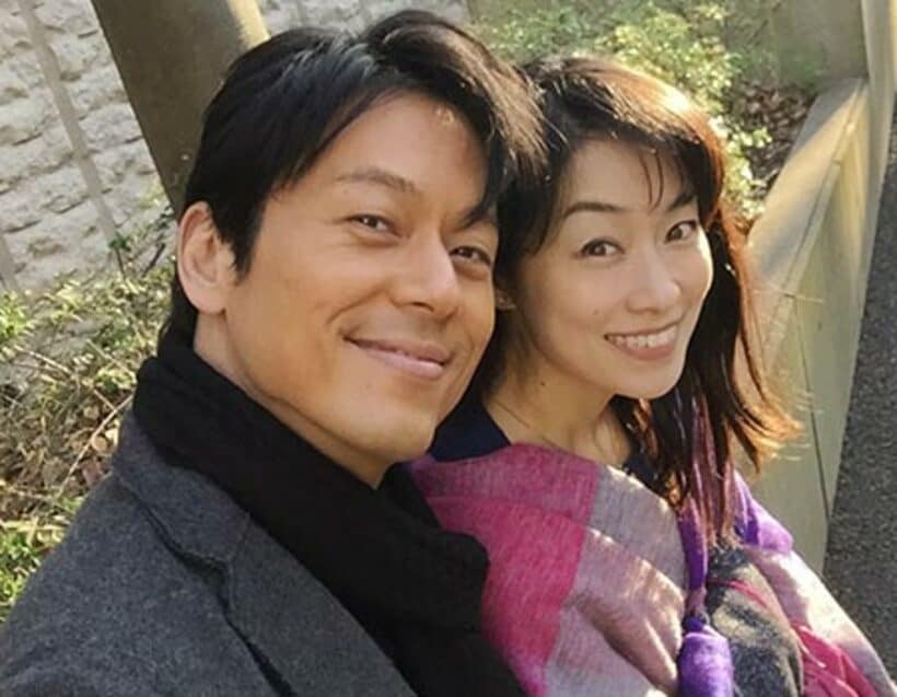結婚が決まった山田純大（左）と元・女優の田京恵さん