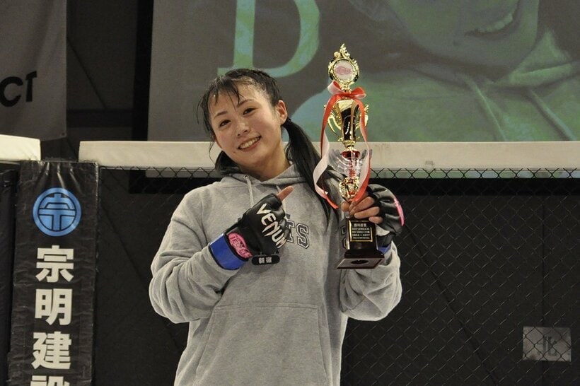 デビュー３連勝を飾った大井すず