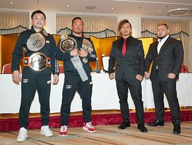  会見で火花を散らしたＧＨＣタッグ王者（桜庭、杉浦）と中嶋、北宮
