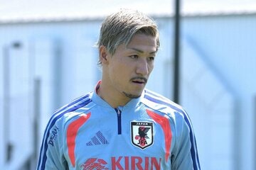 左サイドを任されたＦＷ前田大然