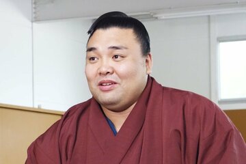 遅咲きだが、芯は強い霧馬山
