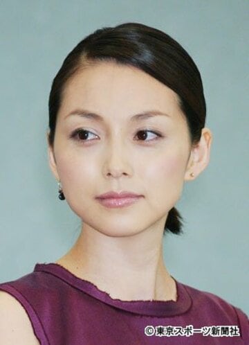  本上まなみ