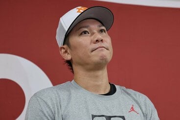 張本さんについて語る坂本勇人(代表撮影)