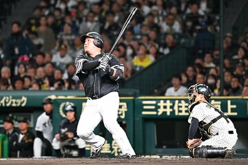 ３試合連続の本塁打を放ったソフトバンク・山川穂高
