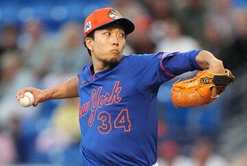 マーリンズとのオープン戦に先発したメッツ・千賀（ロイター）