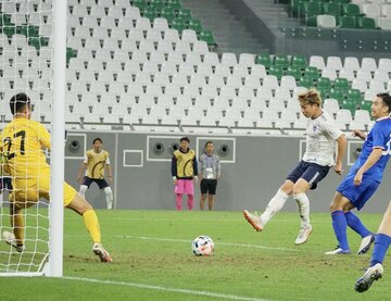  追加点を決めた安部柊斗（ＦＣ東京提供）
