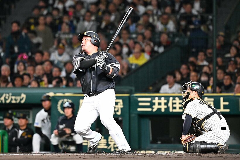 ３試合連続の本塁打を放ったソフトバンク・山川穂高