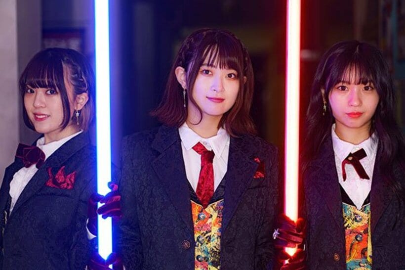  公開された「今は、進め。」場面写真（左から木下友里、涼邑芹、森下舞桜）