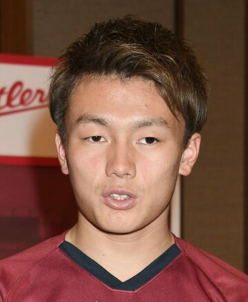  上田綺世