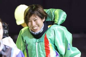 ６コースから２着を確保した長嶋万記