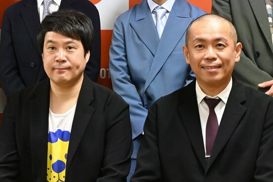 タカアンドトシのタカ(左)とトシ