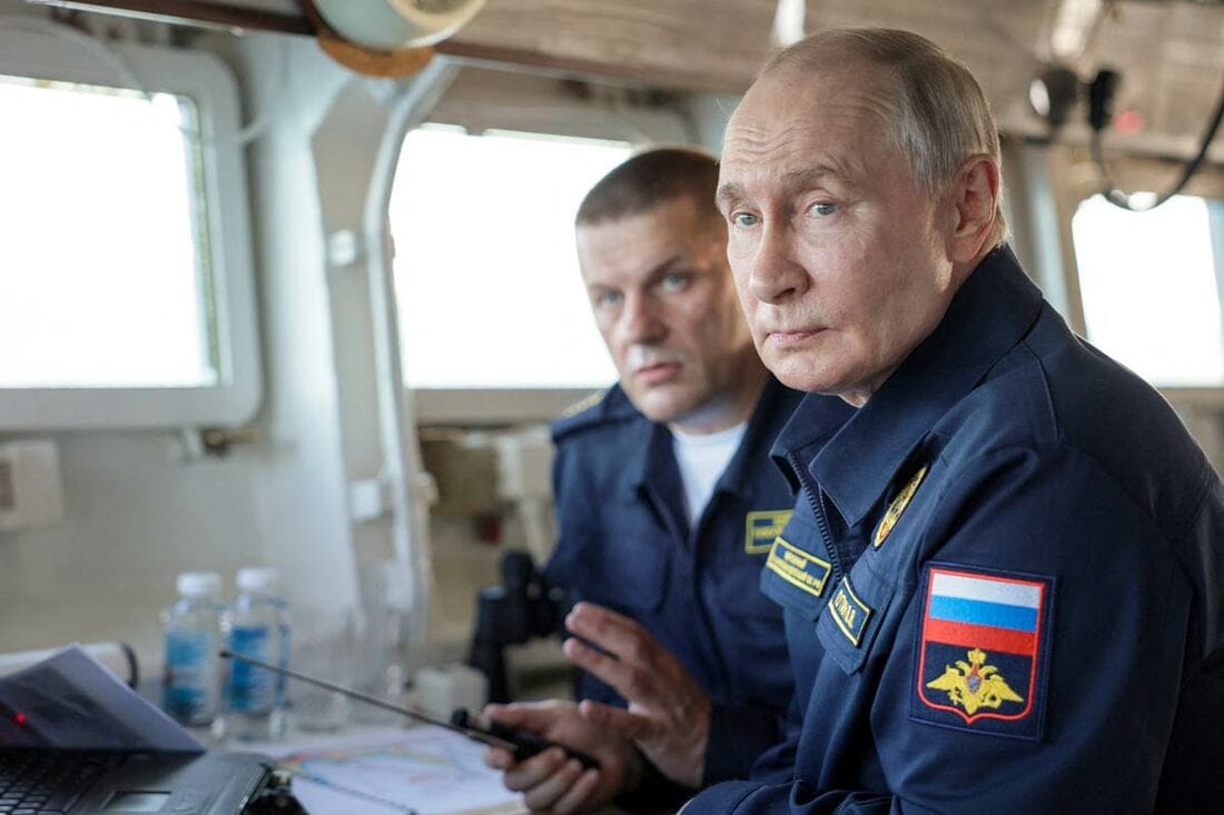サハリンから択捉島を訪問したプーチン大統領(ロイター)