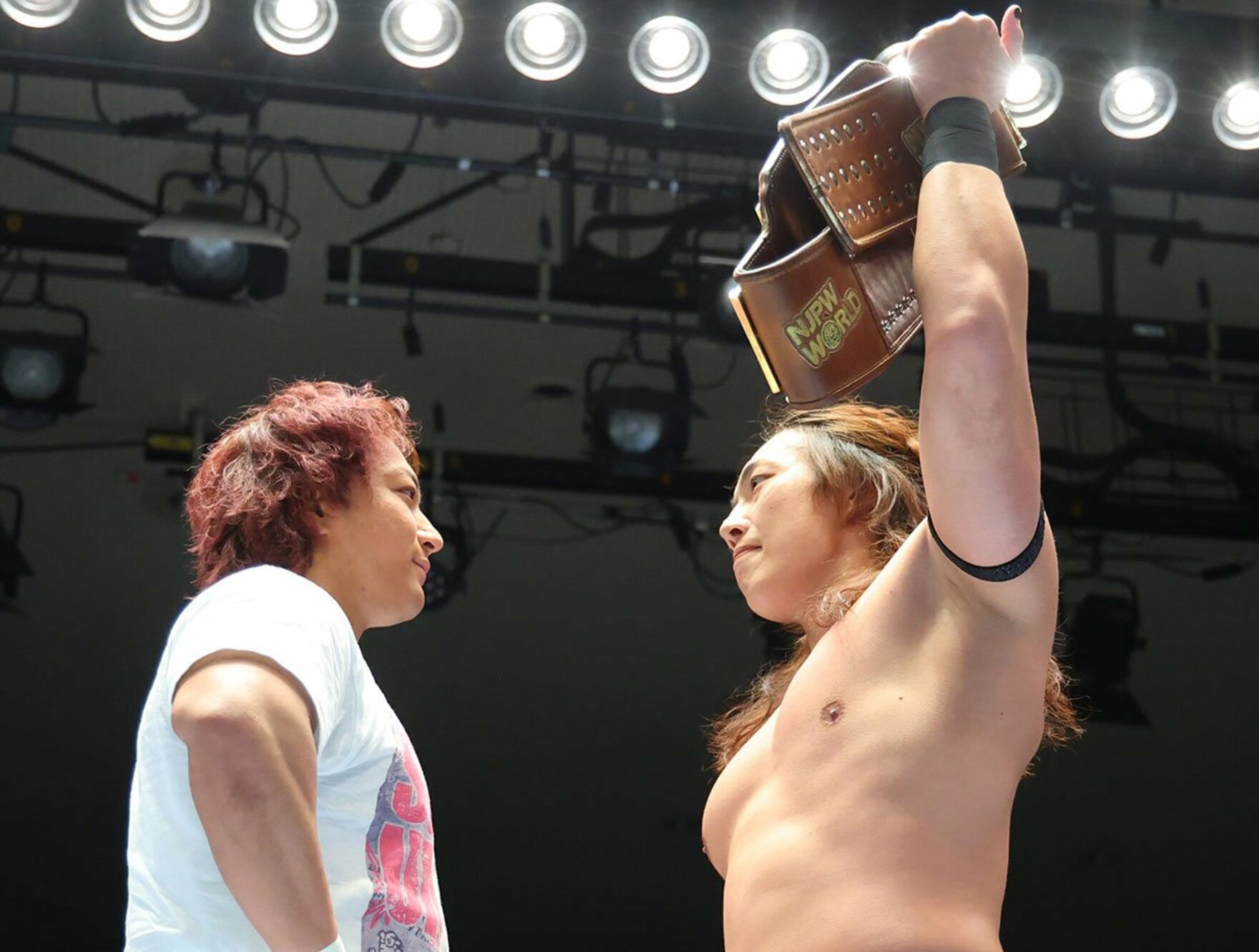 海野翔太（左）に宣戦布告した竹下幸之介