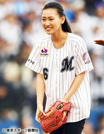  始球式を務めた琳王さん